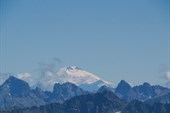 Вид на Эльбрус с вершины Надежды